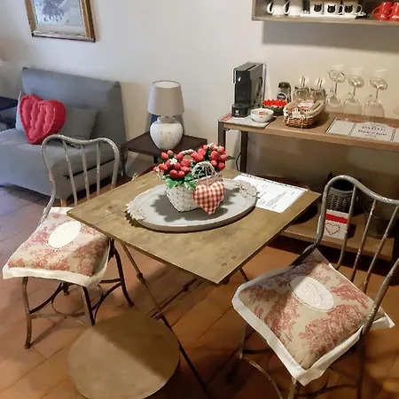 Shabby Chic House 아파트 코르토나