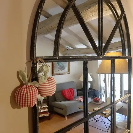 Shabby Chic House 아파트 코르토나