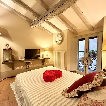 Apartment Shabby Chic House