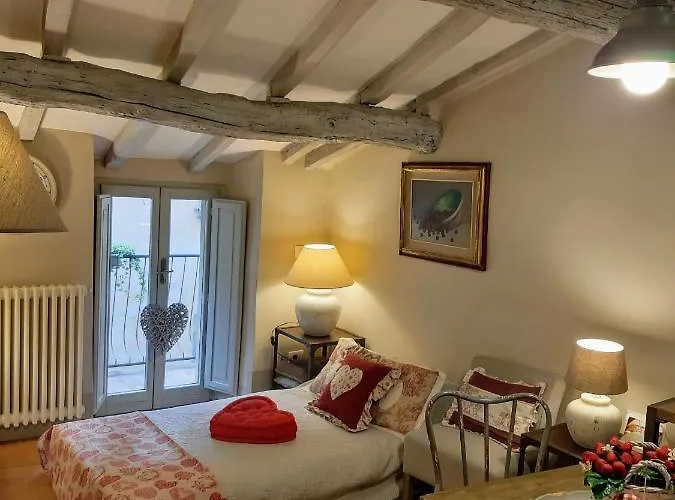 Apartment Shabby Chic House